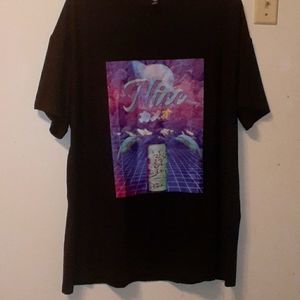 Long Graphic Tee